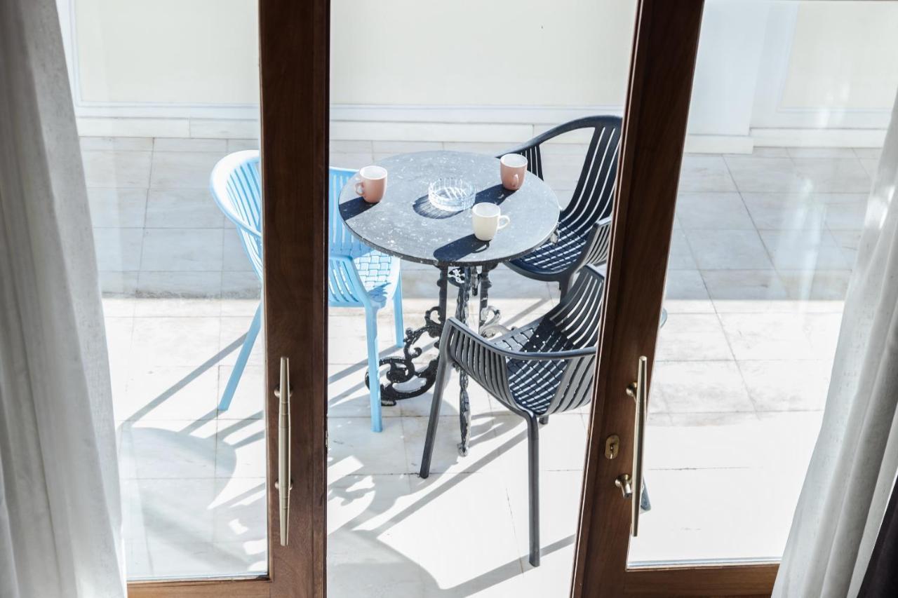 Unique Apt W/ Veranda Walking Distance To Sites Daire Atina Dış mekan fotoğraf